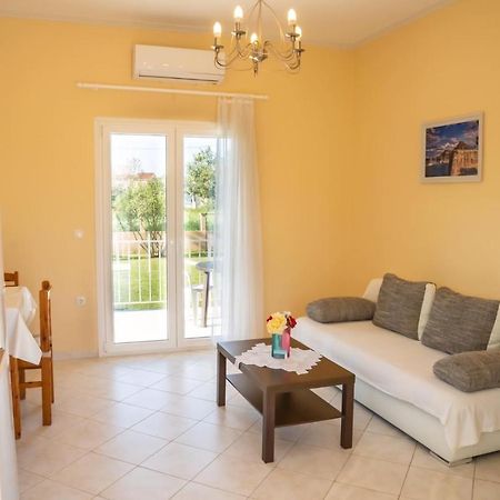 Botzoris Apartments Sidárion Esterno foto