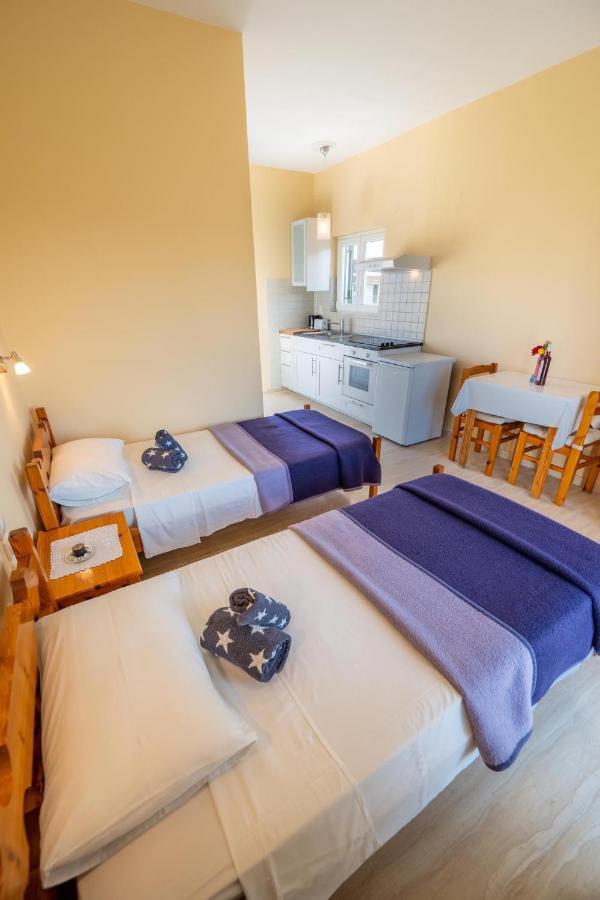 Botzoris Apartments Sidárion Esterno foto