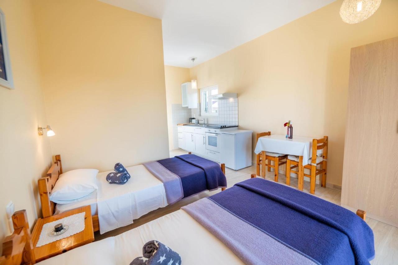 Botzoris Apartments Sidárion Esterno foto